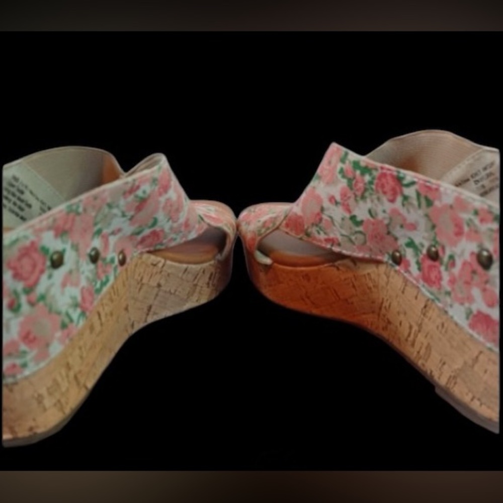 Sonoma Goods For Life® Banded Platform Wedge Sandals - Picture 3 of 6